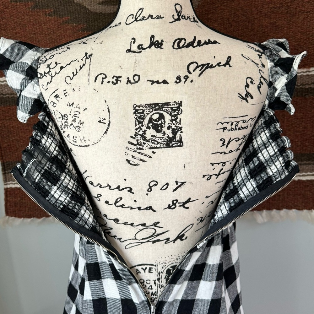 Reformation Hattie Linen Off-Shoulder Dress in Luke Check - Picture 9 of 13